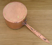 saucepan2rivetstriangle2.jpg