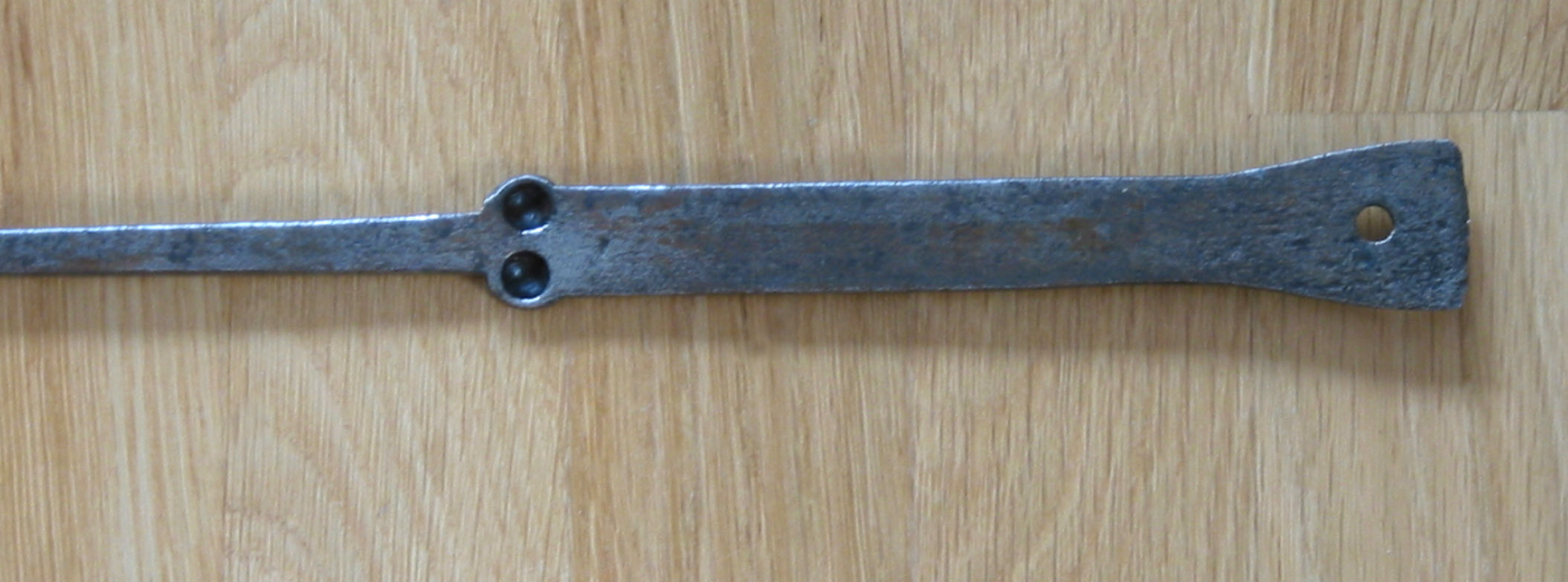 7132ToastingFork3.jpg